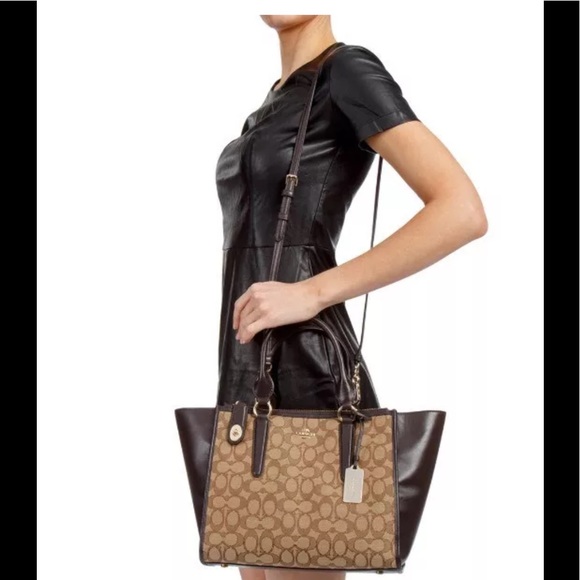 NWT genuine Coach crossbody carryall jacquard tan - Picture 1 of 5